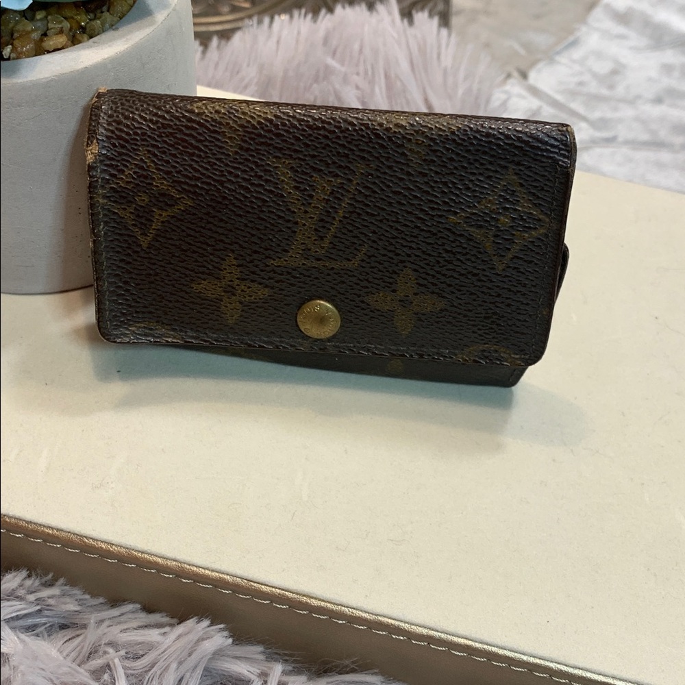🌹VINTAGE LOUIS VUITTON AUTHENTIC Leather Brown SIGNATURE KEY Wallet 6 rings